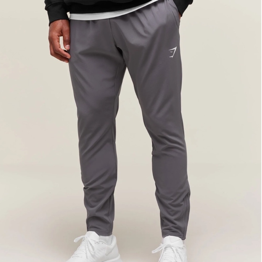 Gymshark Arrival Woven Joggers Men L Grey Tapered Ankle Zip Athletic Workout Gym